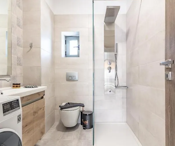 Lydia Rethymno (Crete)